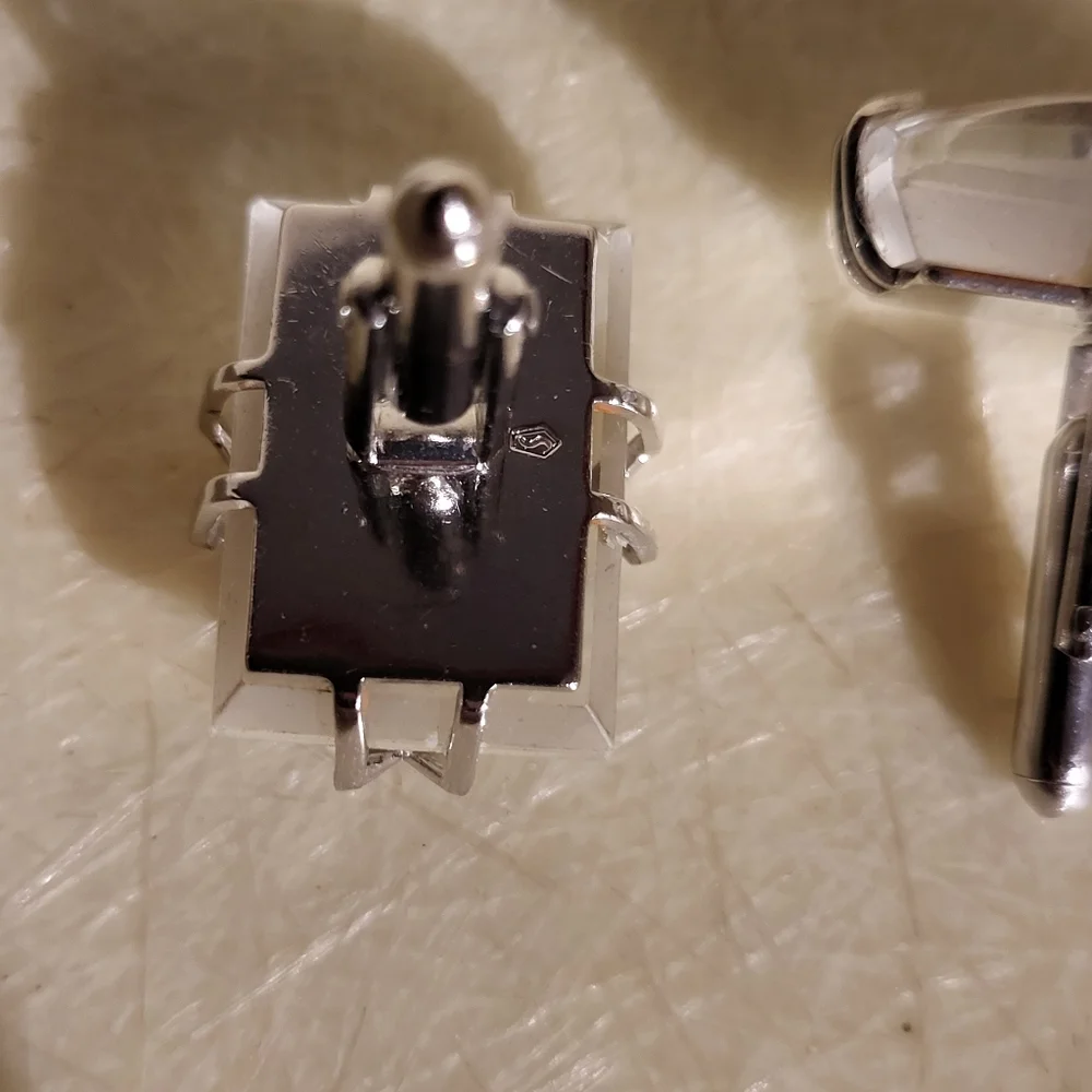 Hercules and the Minotaur, Arts of the World Swank Crystal Cufflinks